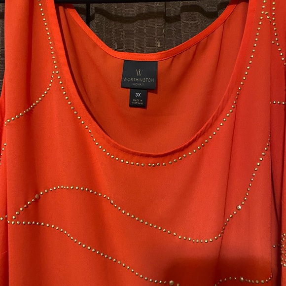 A Worthington 3X, orange, sleeveless, sheer top. - Picture 2 of 5